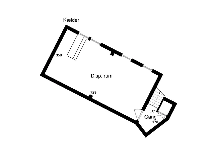 With Billard Table And Location * Грена